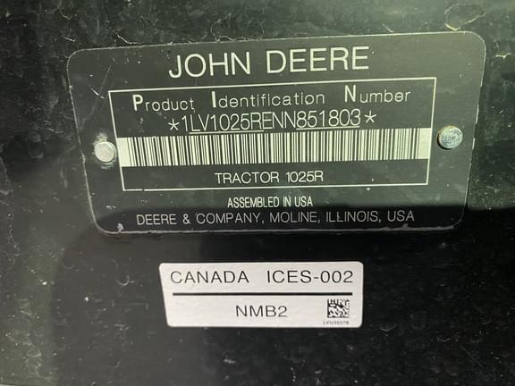 Image of John Deere 1025R equipment image 2