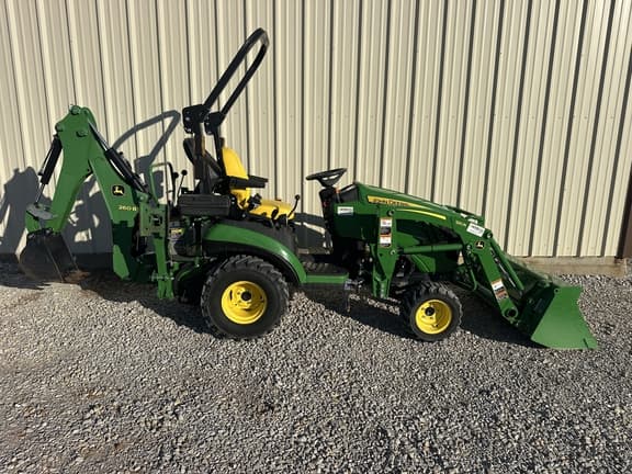 Image of John Deere 1025R equipment image 1