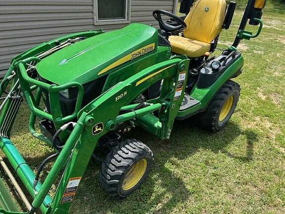 Image of John Deere 1025R equipment image 2