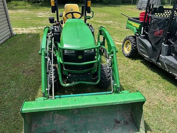 Image of John Deere 1025R equipment image 3