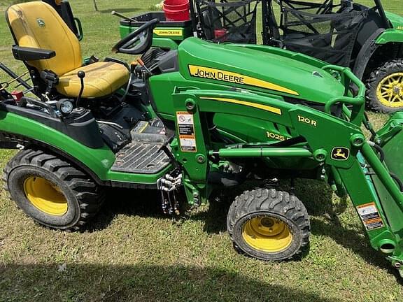 Image of John Deere 1025R equipment image 4