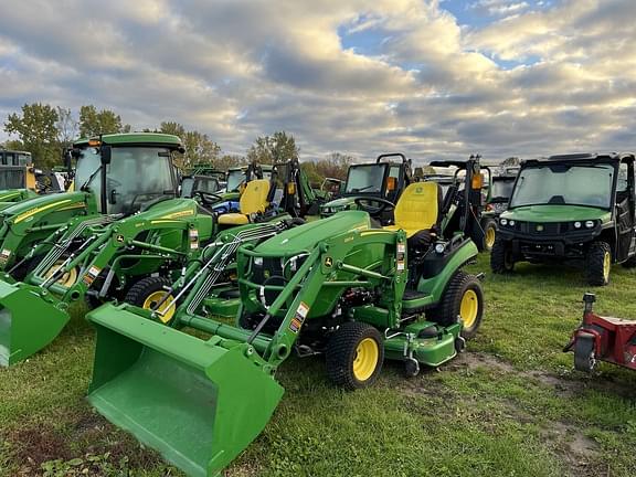 Image of John Deere 1025R equipment image 1