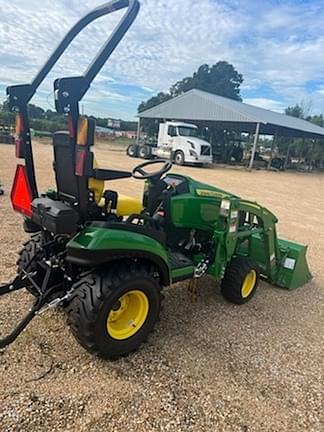 Image of John Deere 1025R equipment image 1