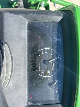 Image of John Deere 1025R equipment image 1