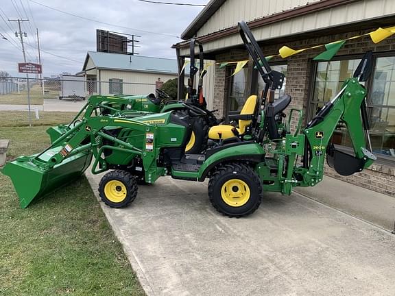 Image of John Deere 1025R equipment image 1