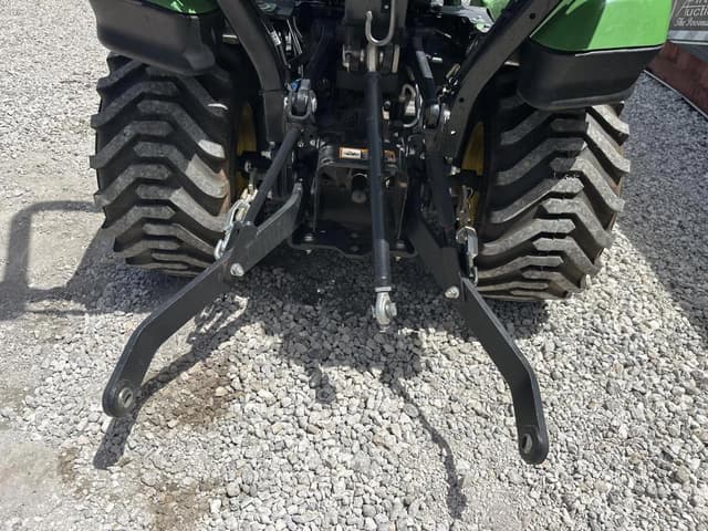 Image of John Deere 1025R equipment image 2