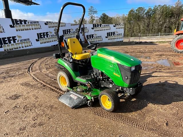 Image of John Deere 1025R equipment image 2