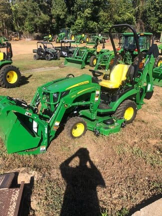 2024 John Deere 1025R Equipment Image0