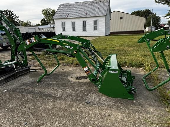 Image of John Deere 120R equipment image 1