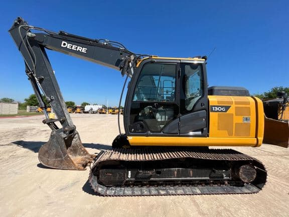 Image of John Deere 130G equipment image 1
