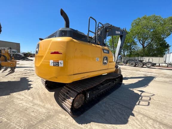 Image of John Deere 130G equipment image 4