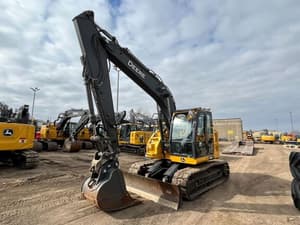 2022 John Deere 135G Image