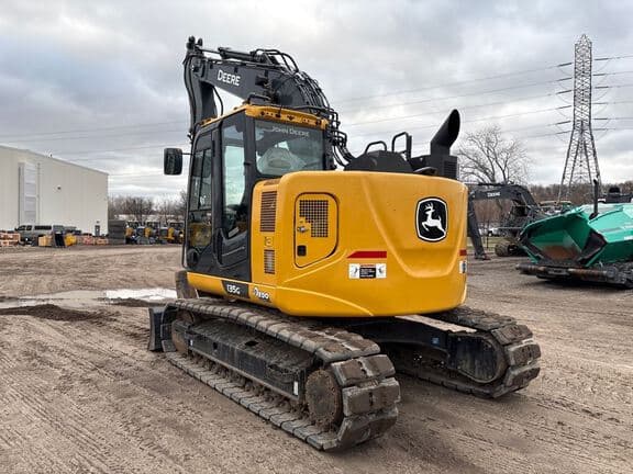 Image of John Deere 135G equipment image 2