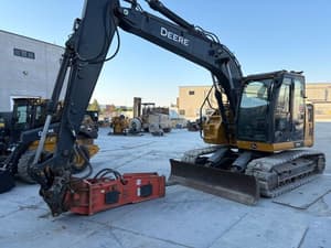 2022 John Deere 135G Image