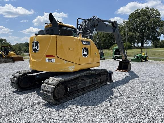 Image of John Deere 135G equipment image 2