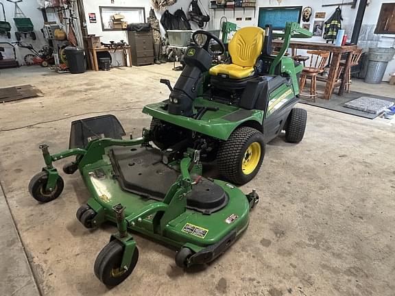 Image of John Deere 1570 Primary image