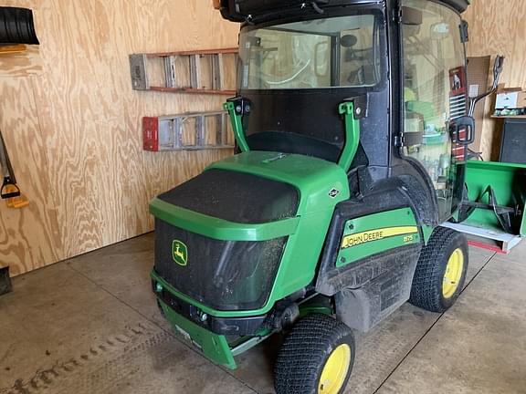 Image of John Deere 1575 equipment image 4