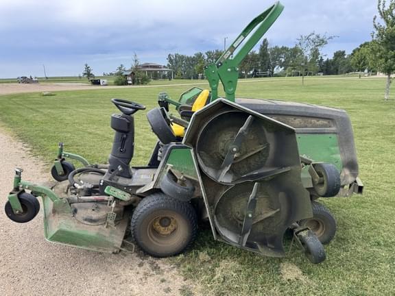 Image of John Deere 1600 Turbo III equipment image 2