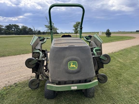 Image of John Deere 1600 Turbo III equipment image 4