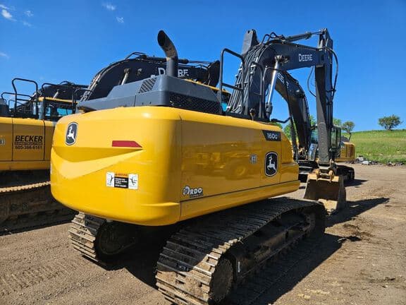 Image of John Deere 160GLC equipment image 2