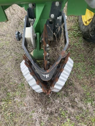 Image of John Deere 1725 equipment image 2