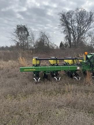 Image of John Deere 1725 Primary image