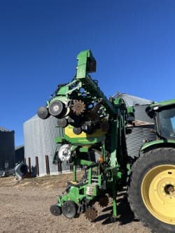 Image of John Deere 1725 Primary image