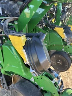 Image of John Deere 1725 equipment image 3