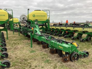Main image John Deere 1725C