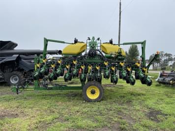 Main image John Deere 1745