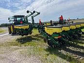 Thumbnail image John Deere 1775 0