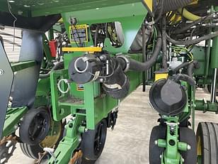 Main image John Deere 1775 14