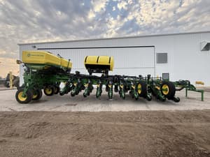 2022 John Deere 1775 Image