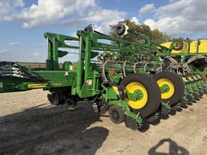 2022 John Deere 1775 Image