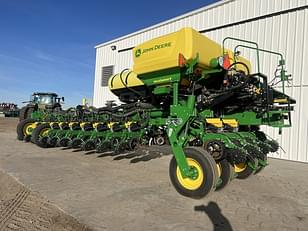 Main image John Deere 1775