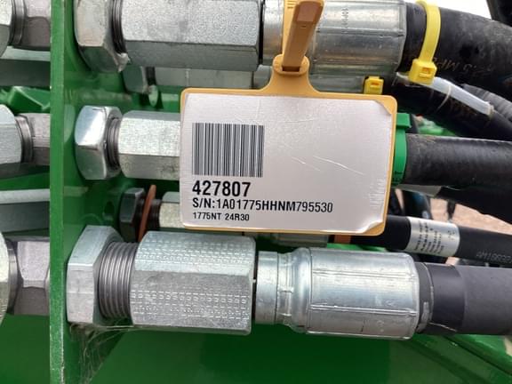 Image of John Deere 1775 equipment image 4