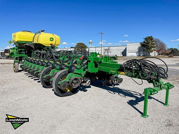 Image of John Deere 1775 equipment image 2