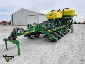 Main image John Deere 1775