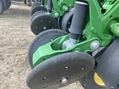 Thumbnail image John Deere 1775 10