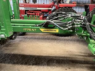 Main image John Deere 1775 27