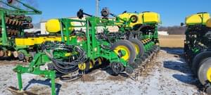 2022 John Deere 1775 Image