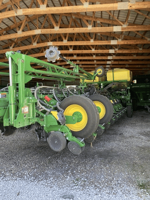 2022 John Deere 1775NT Image