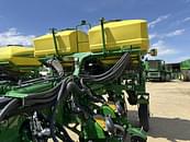 Thumbnail image John Deere 1775 10