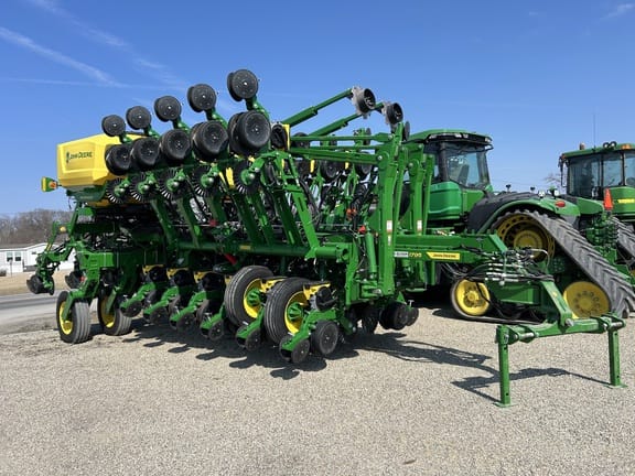 Main image John Deere 1795