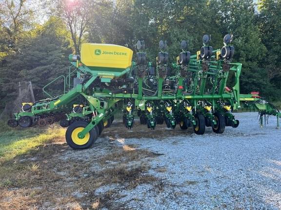 Image of John Deere 1795 Primary image