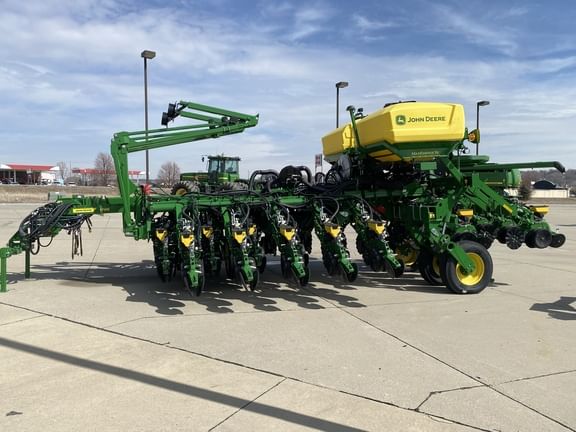 Main image John Deere 1795