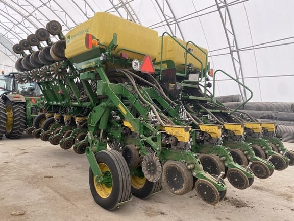 Main image John Deere 1795