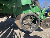 Thumbnail image John Deere 1795 4