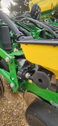 Image of John Deere 1795 equipment image 3