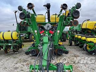 Main image John Deere 1795 6